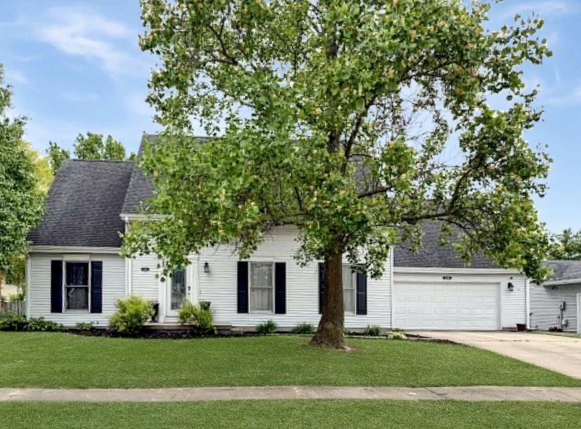1008 Ascot Dr., Rantoul, IL 61866