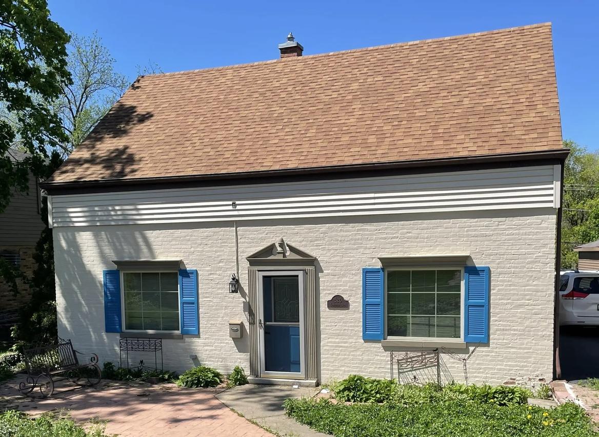 520 Glendale Ave., Glen Ellyn, IL 60137