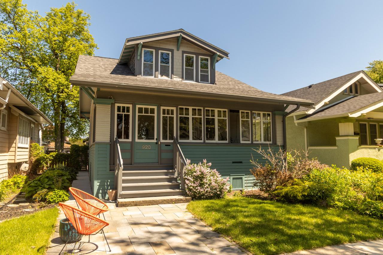 920 N Lombard Ave., Oak Park, IL 60302