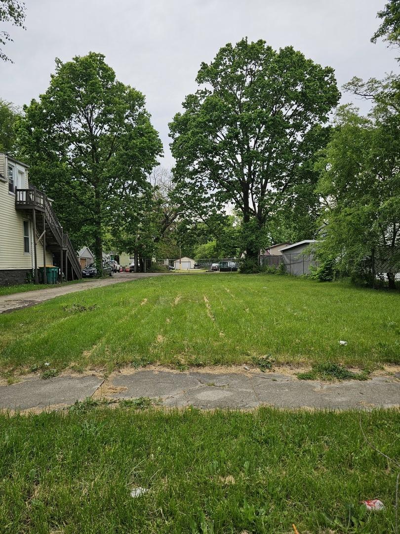 417 Sherman St., Joliet, IL 60433