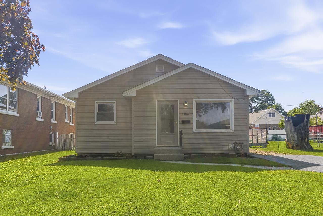 1105 N William St., Joliet, IL 60435