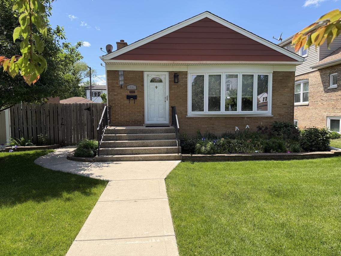 3442 Prairie Ave., Brookfield, IL 60513