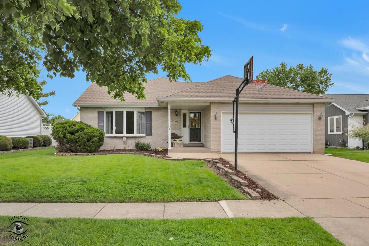 15530 Donegal Dr., Manhattan, IL 60442
