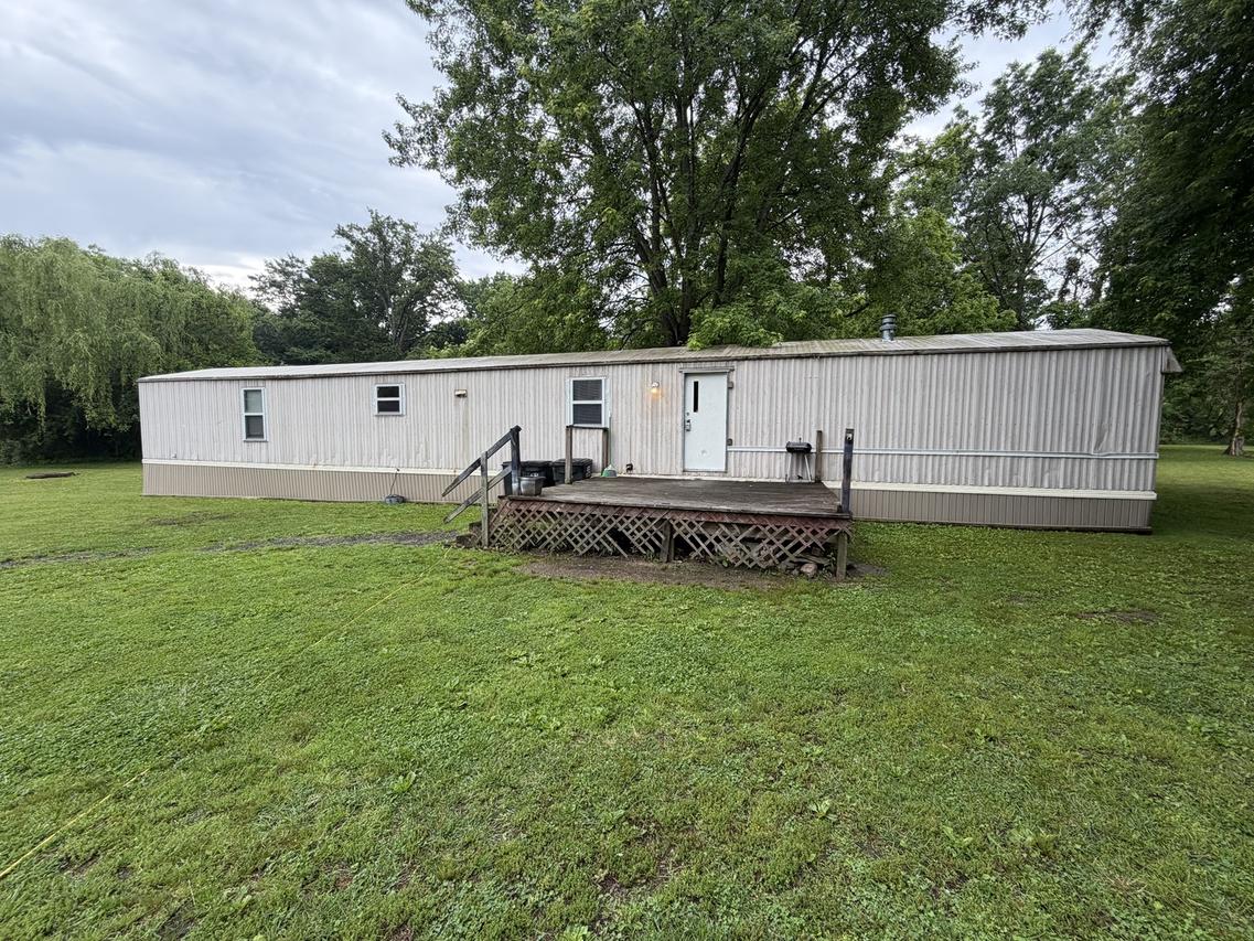 517 Fremont St., Kinmundy, IL 62854