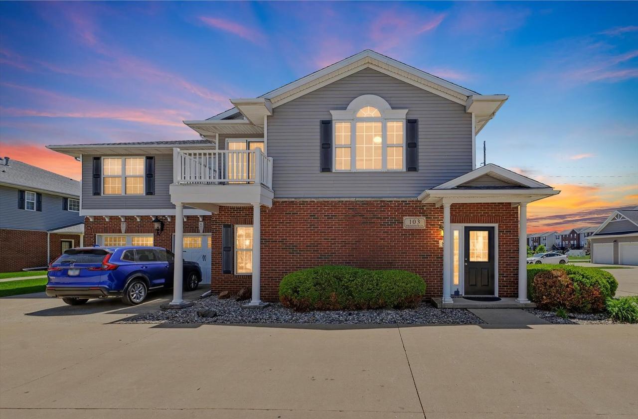 103 Yorkminster Ln. #8, Savoy, IL 61874