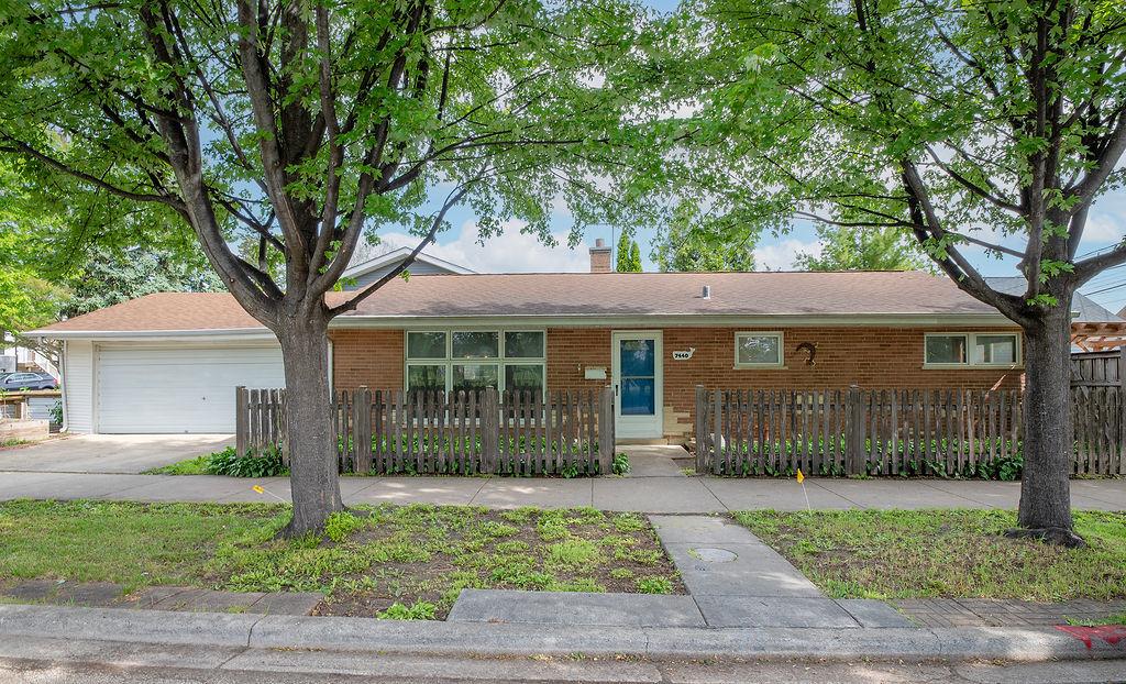 7440 W Everell Ave., Chicago, IL 60631