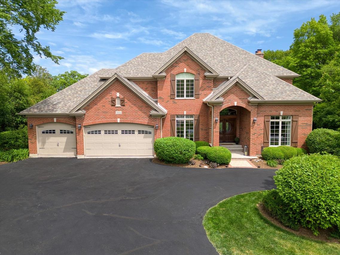 28616 W Park Dr., Barrington, IL 60010