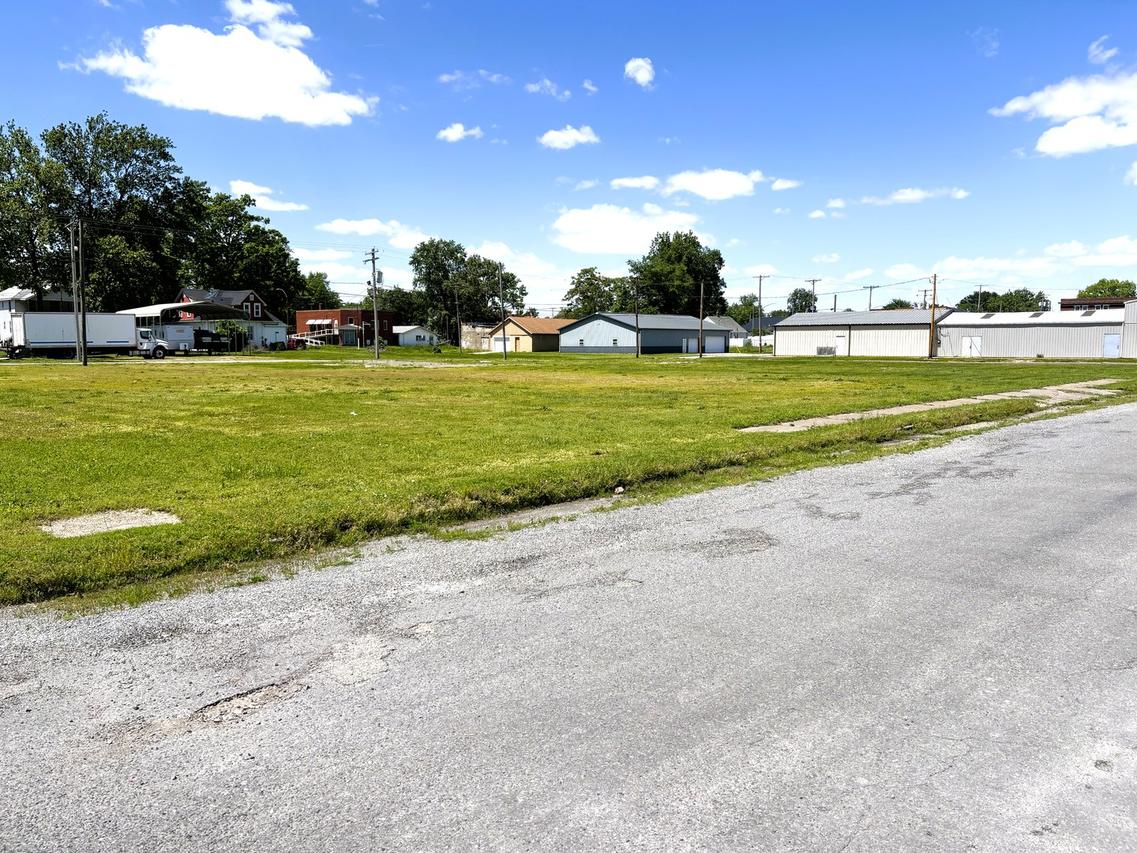 200 S Chestnut St., Centralia, IL 62801