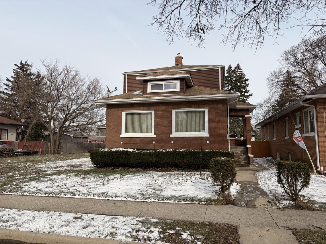 153 S 18th Ave., Maywood, IL 60153