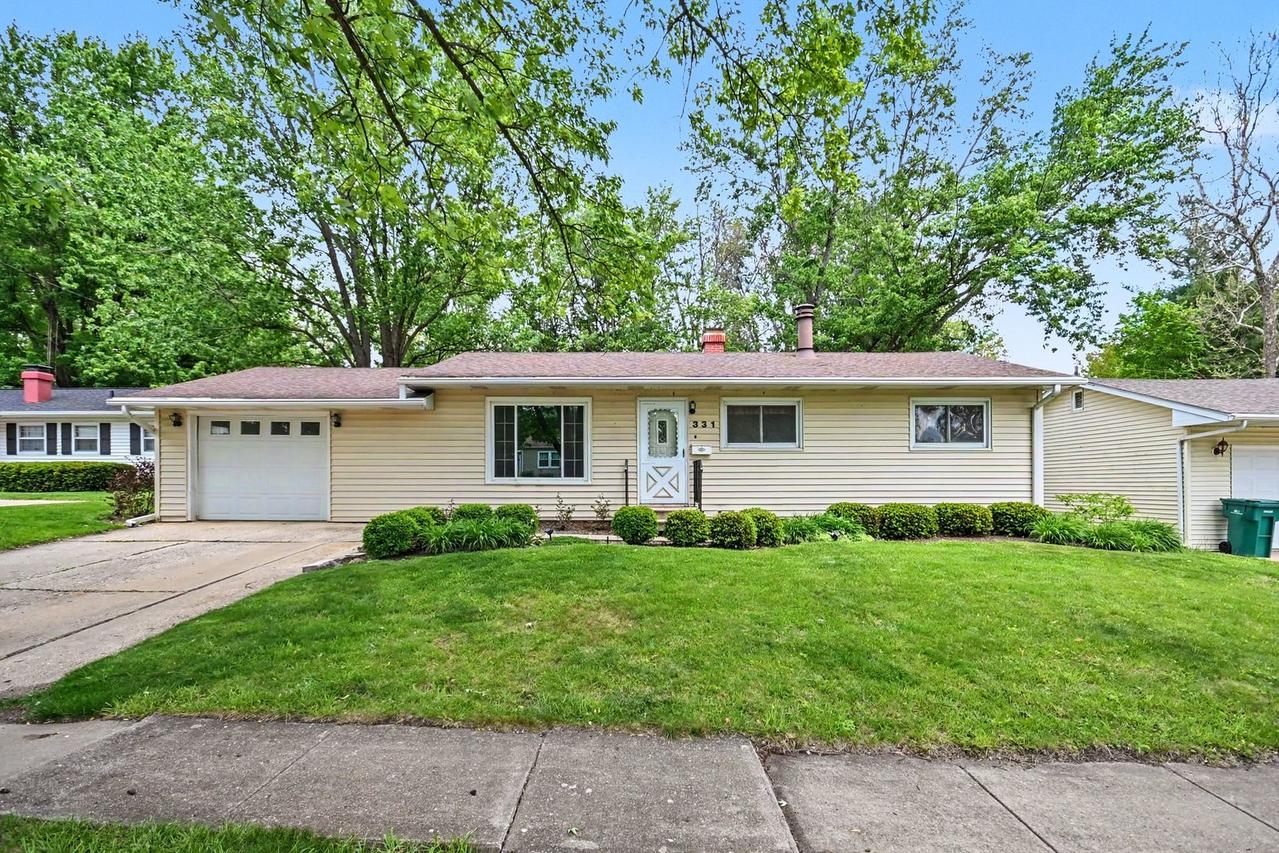 331 E Dresser Rd., Dekalb, IL 60115