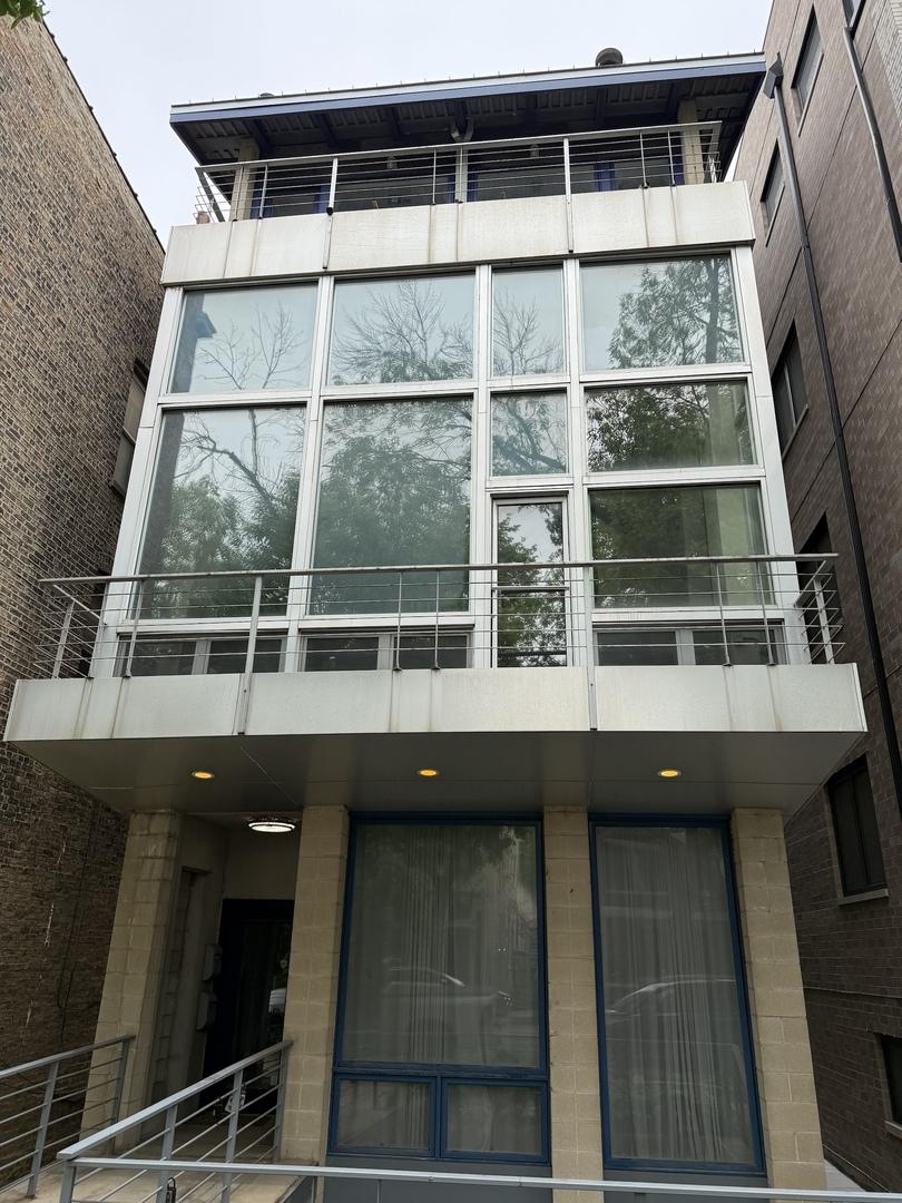 2024 W Webster Ave. #2, Chicago, IL 60647
