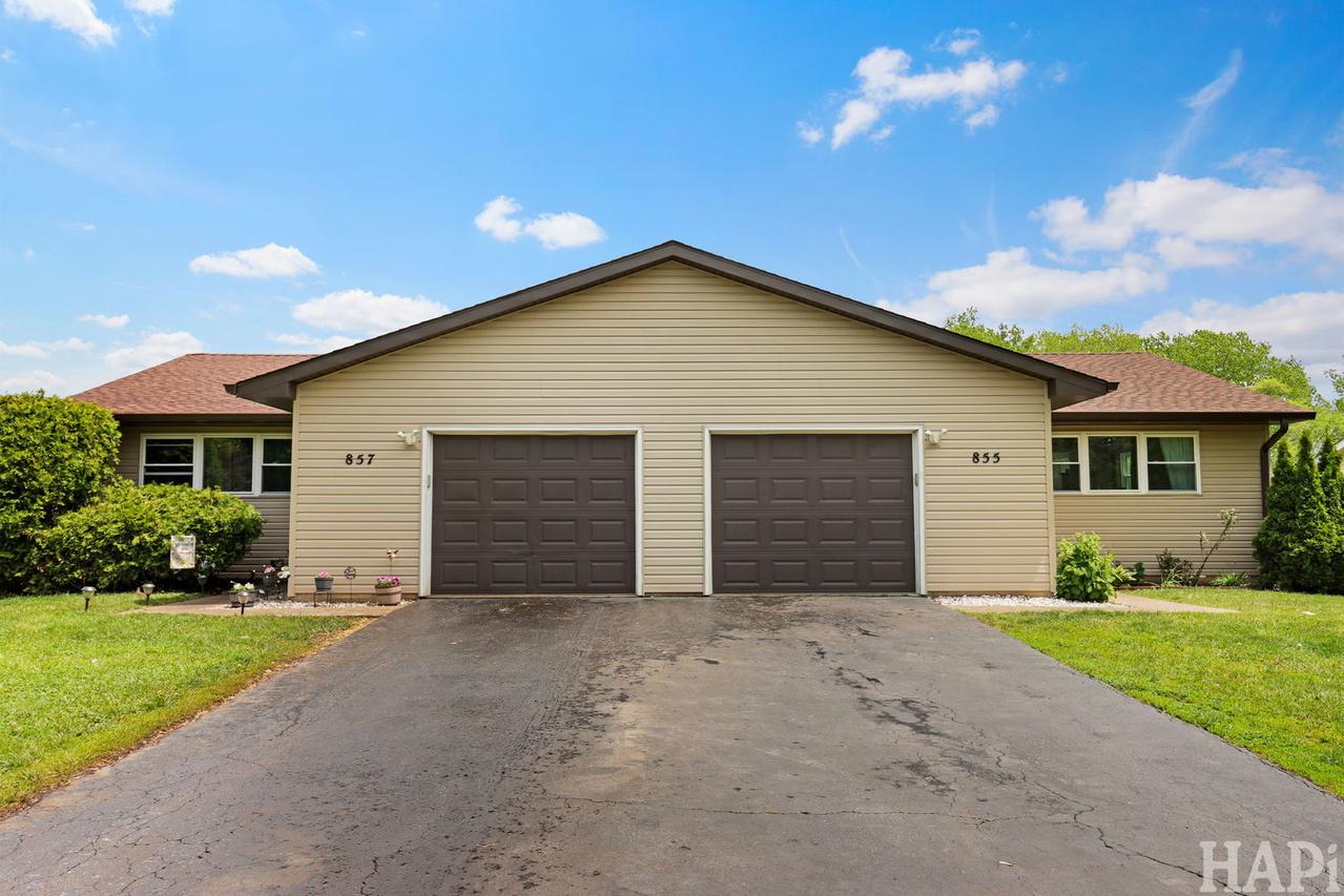 855 Belle Plaine Ave., Gurnee, IL 60031