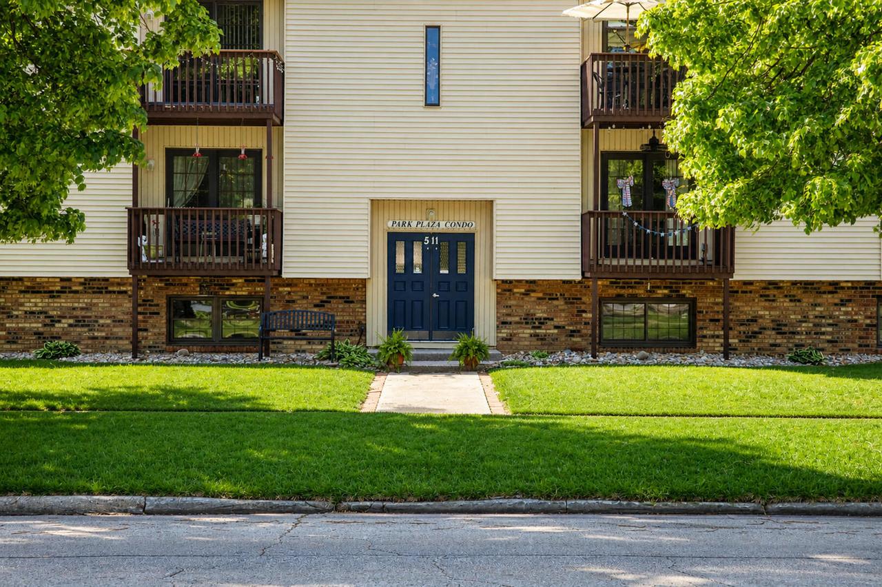 511 Broadway Ave. #101, Mattoon, IL 61938