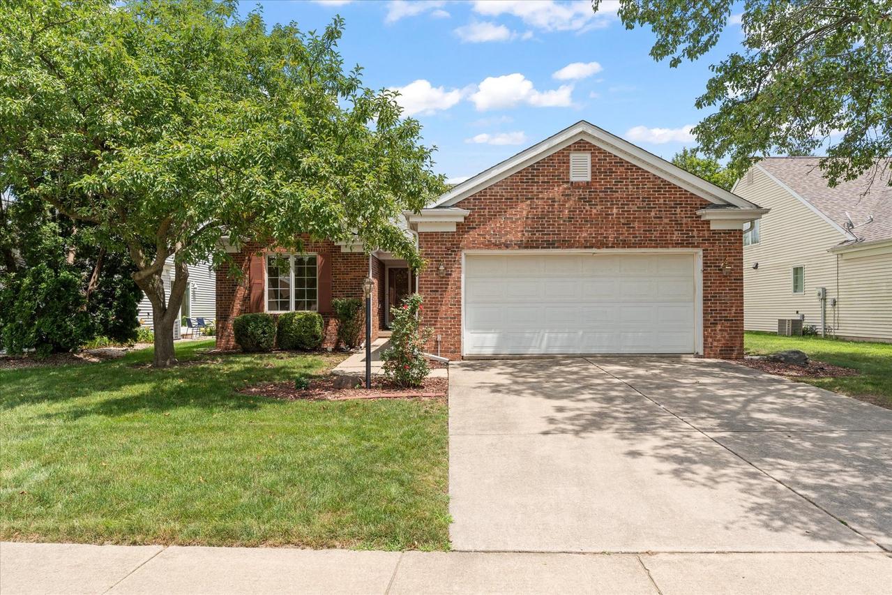 2412 Stillwater Dr., Champaign, IL 61821