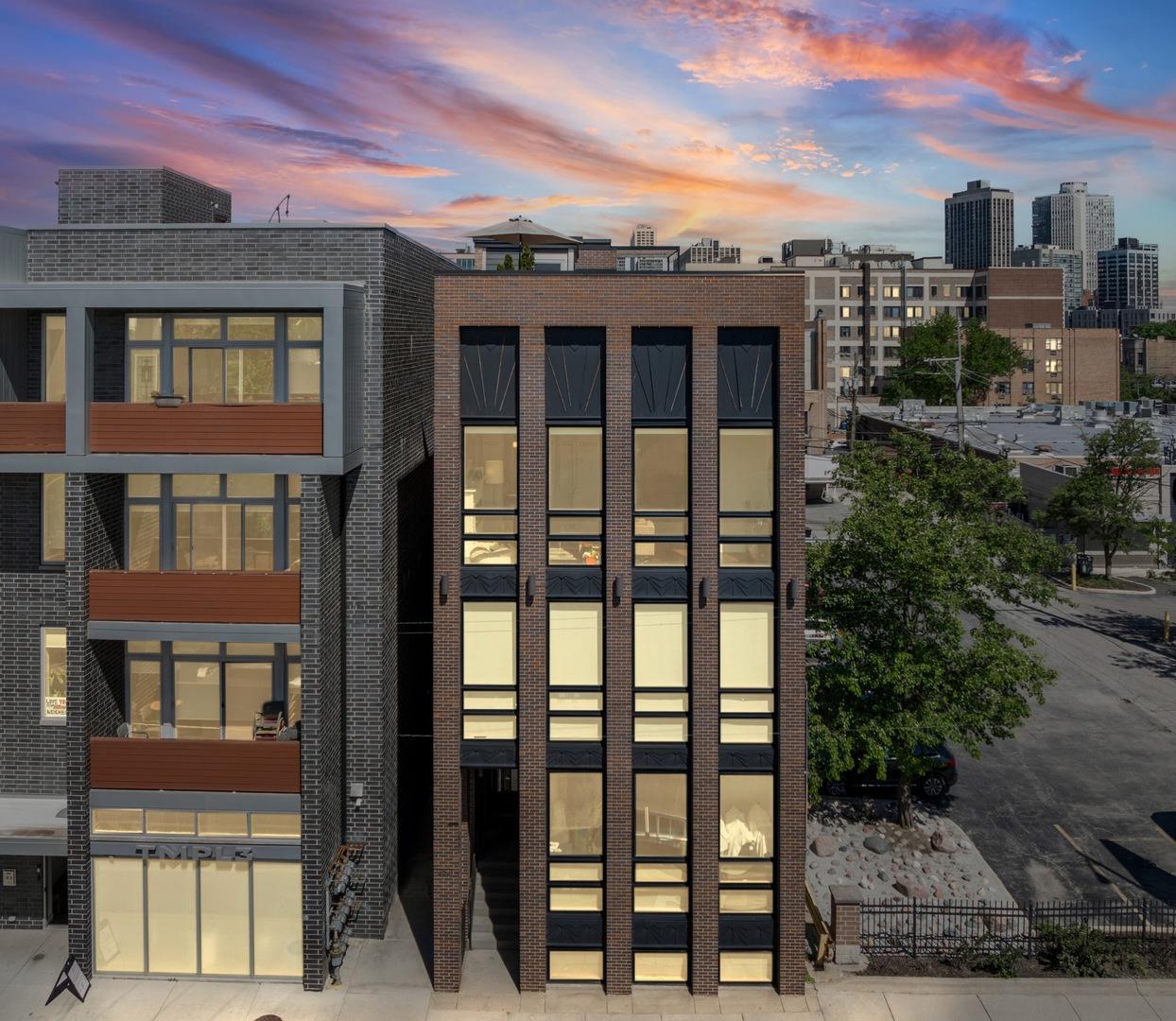 [Address Hidden by Seller], Chicago, IL 60657