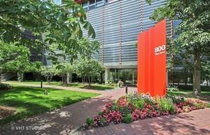 800 Elgin Rd. #PH19, Evanston, IL 60201