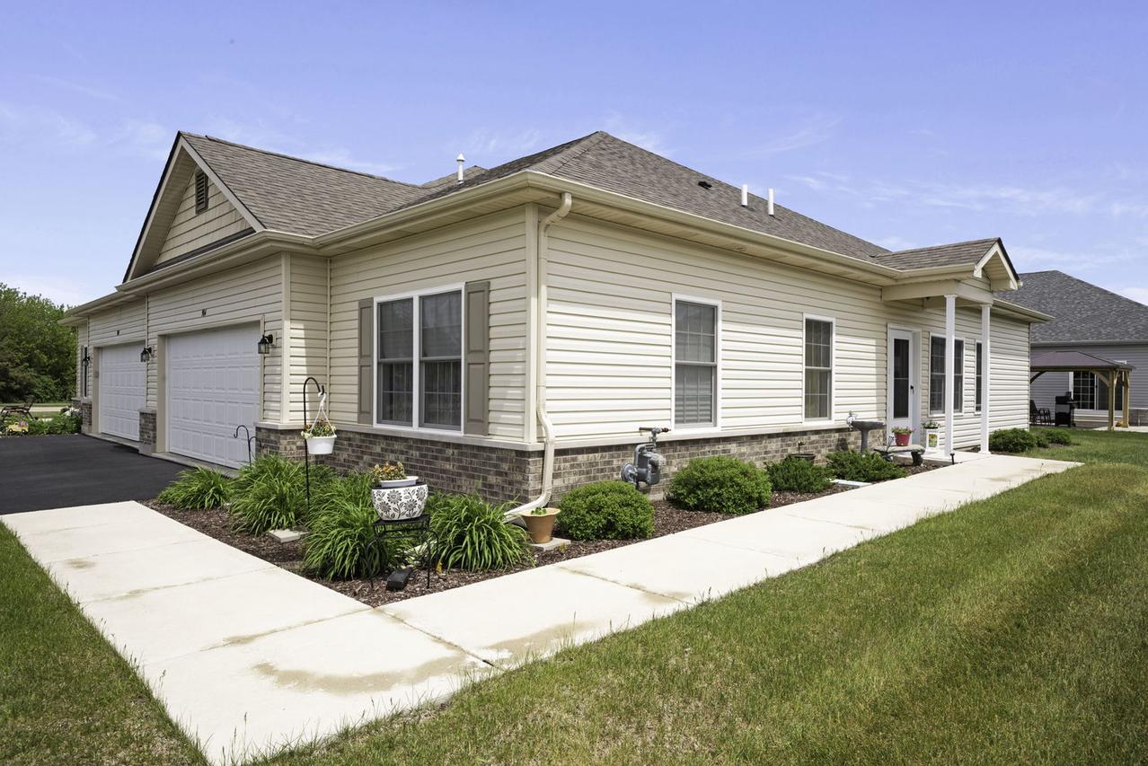 904 Baltimore St., Mchenry, IL 60050