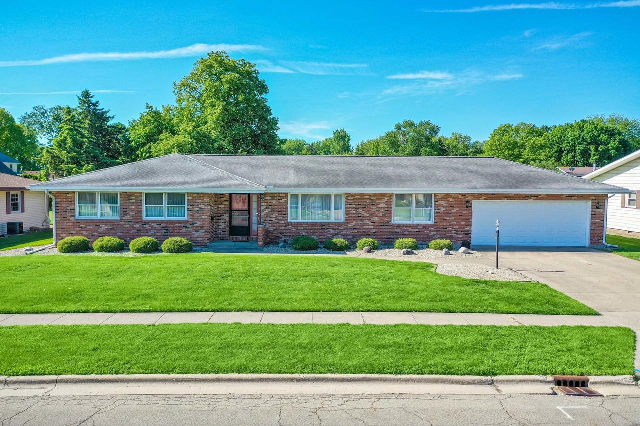 710 E Central Ave., Princeton, IL 61356