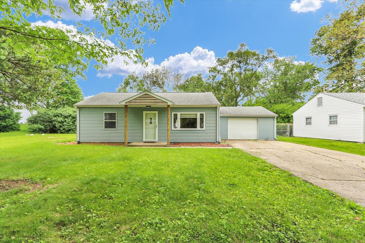 1313 Glendale Dr., Champaign, IL 61821