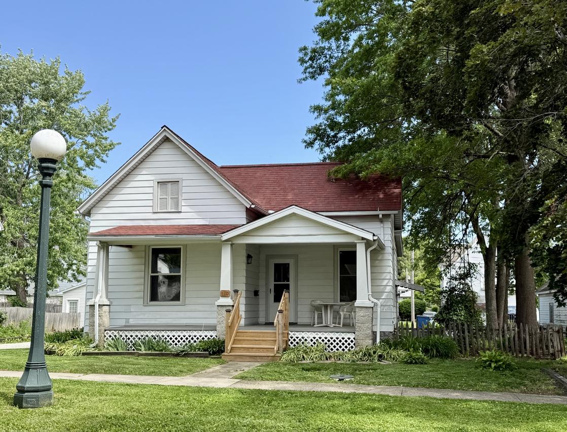 610 W Union St., Champaign, IL 61820