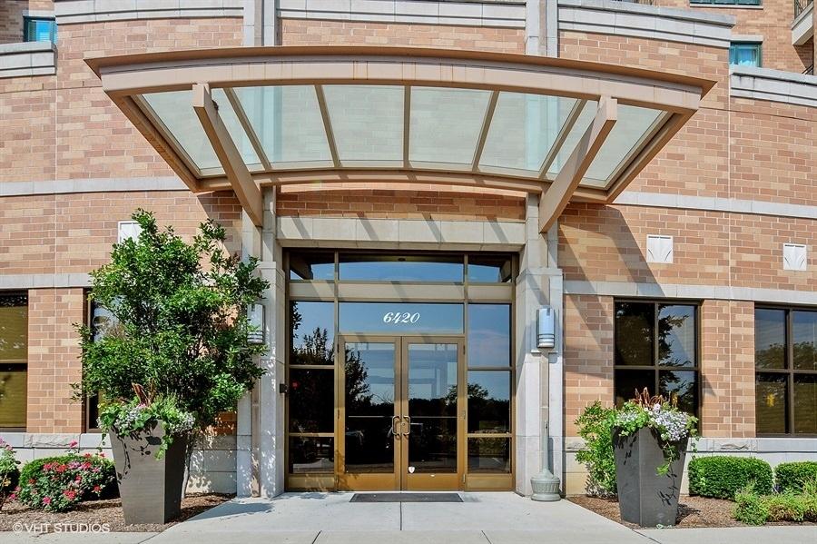 6420 Double Eagle Dr. #306, Woodridge, IL 60517
