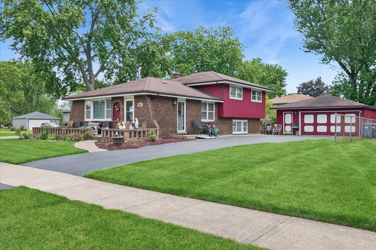4501 Concordia Ct., Midlothian, IL 60445
