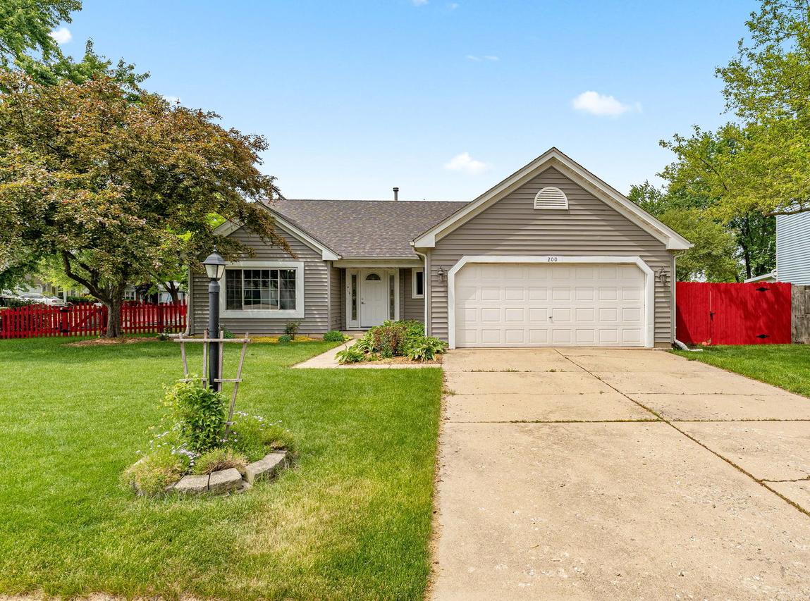200 Fernwood Rd., Montgomery, IL 60538