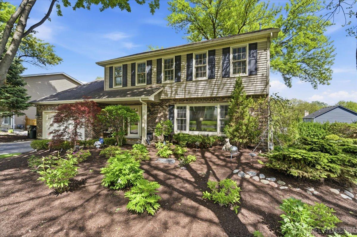530 Olesen Dr., Naperville, IL 60540