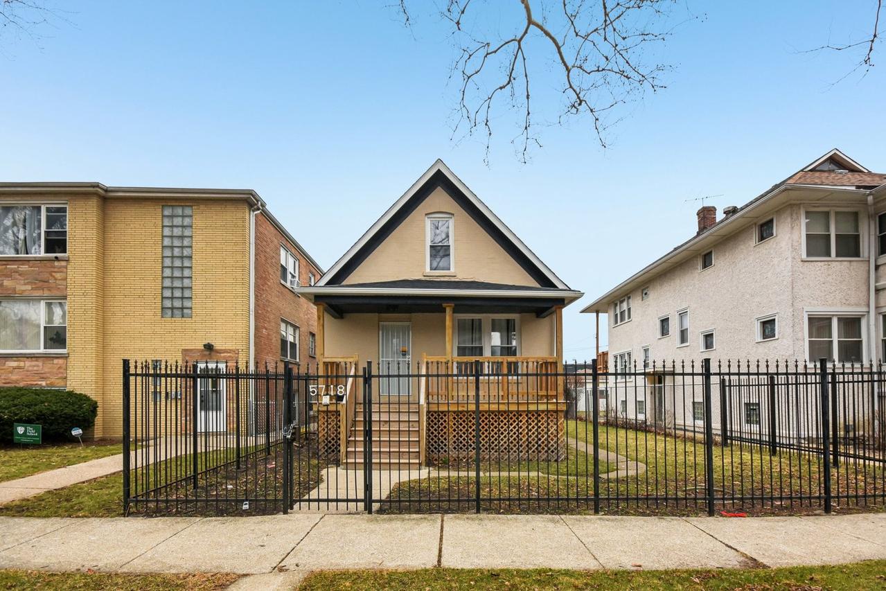 5718 W Superior St., Chicago, IL 60644