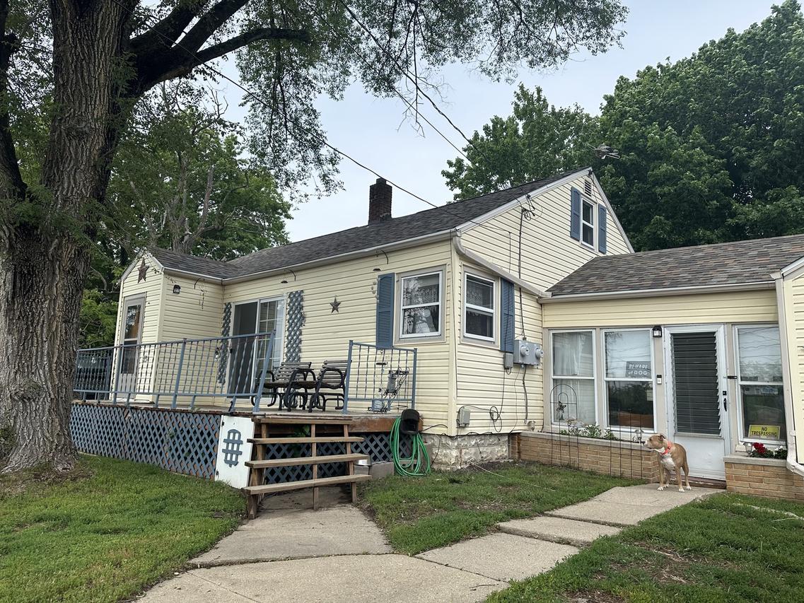 626 N 4th St., Savanna, IL 61074