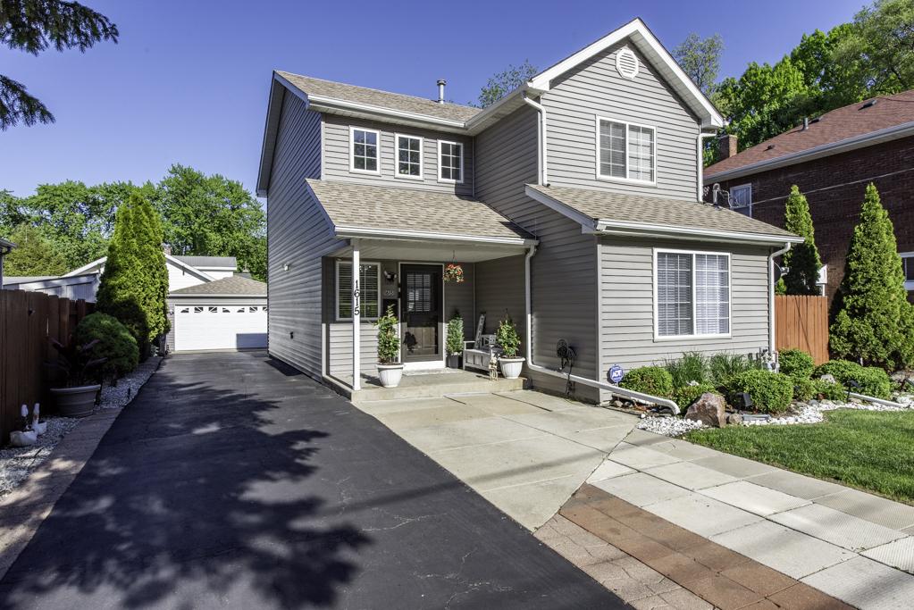 1615 N Sheridan Rd., Waukegan, IL 60085