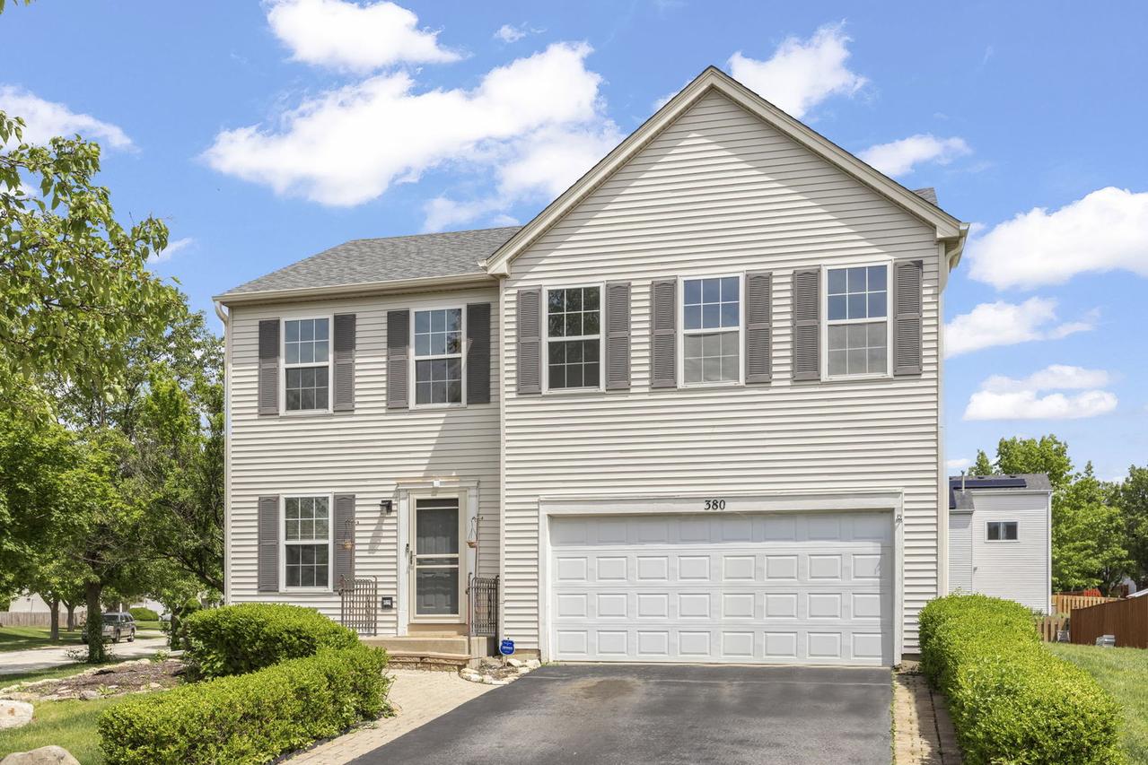 380 Gainsborough Dr., Romeoville, IL 60446