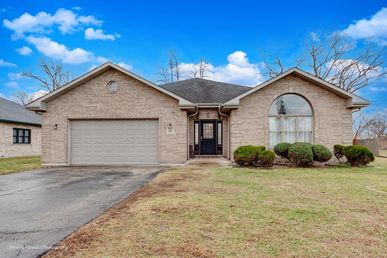 4211 W 135th St., Crestwood, IL 60418