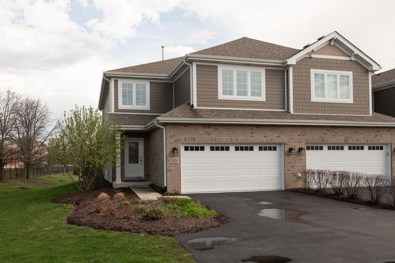 12420 Lacey Dr., Lemont, IL 60439