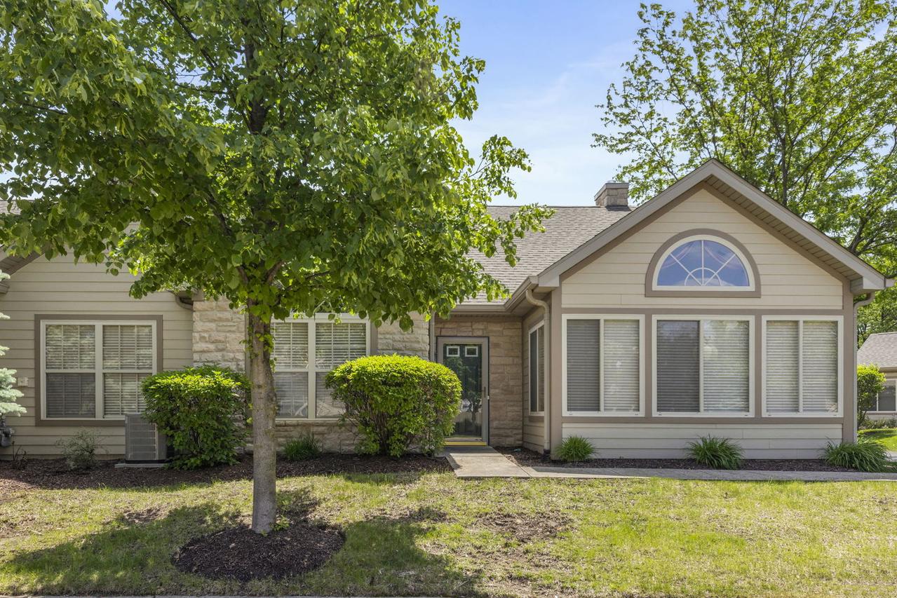1900 Timbers Edge Cir., Joliet, IL 60431
