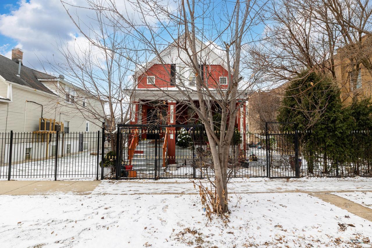 1434 N Leamington Ave., Chicago, IL 60651