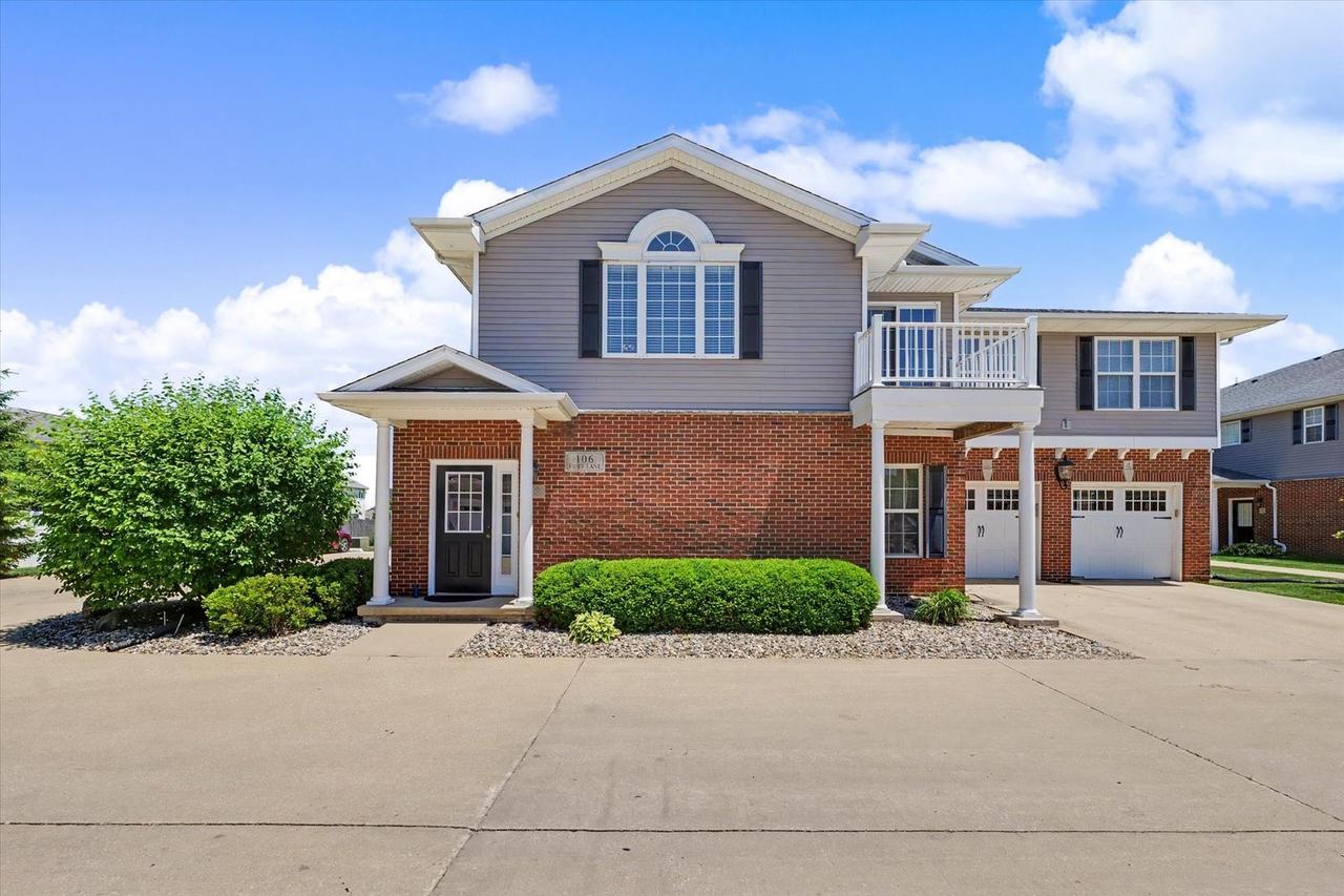 106 Essex Ln. #3, Savoy, IL 61874