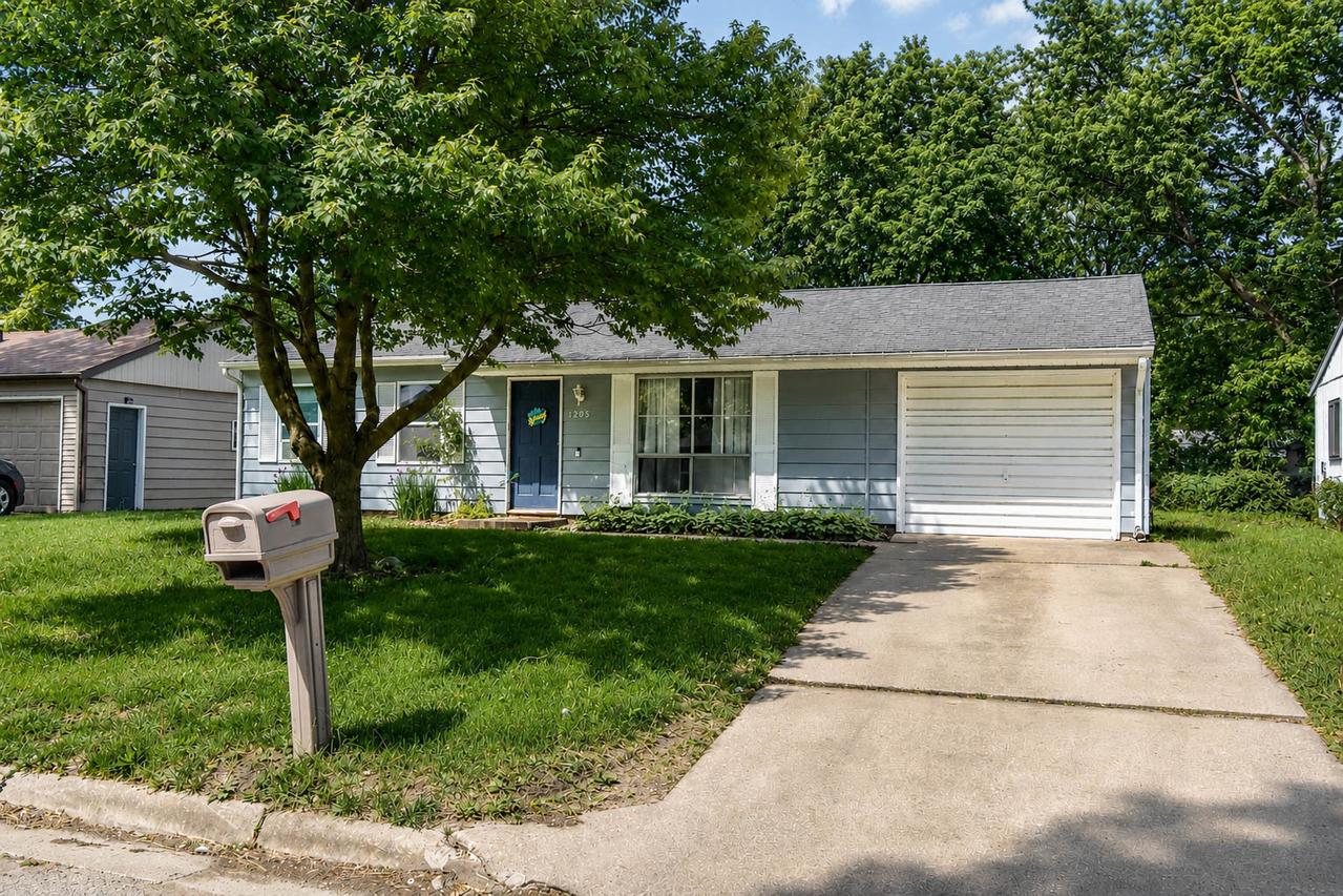 1205 N Nixon Dr., Pontiac, IL 61764