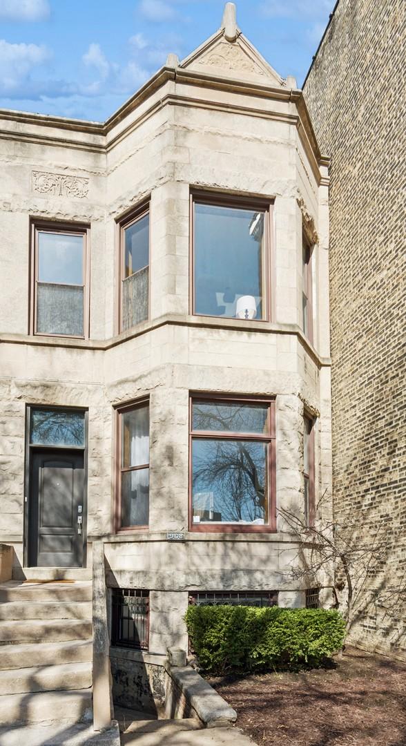 968 W Cuyler Ave., Chicago, IL 60613