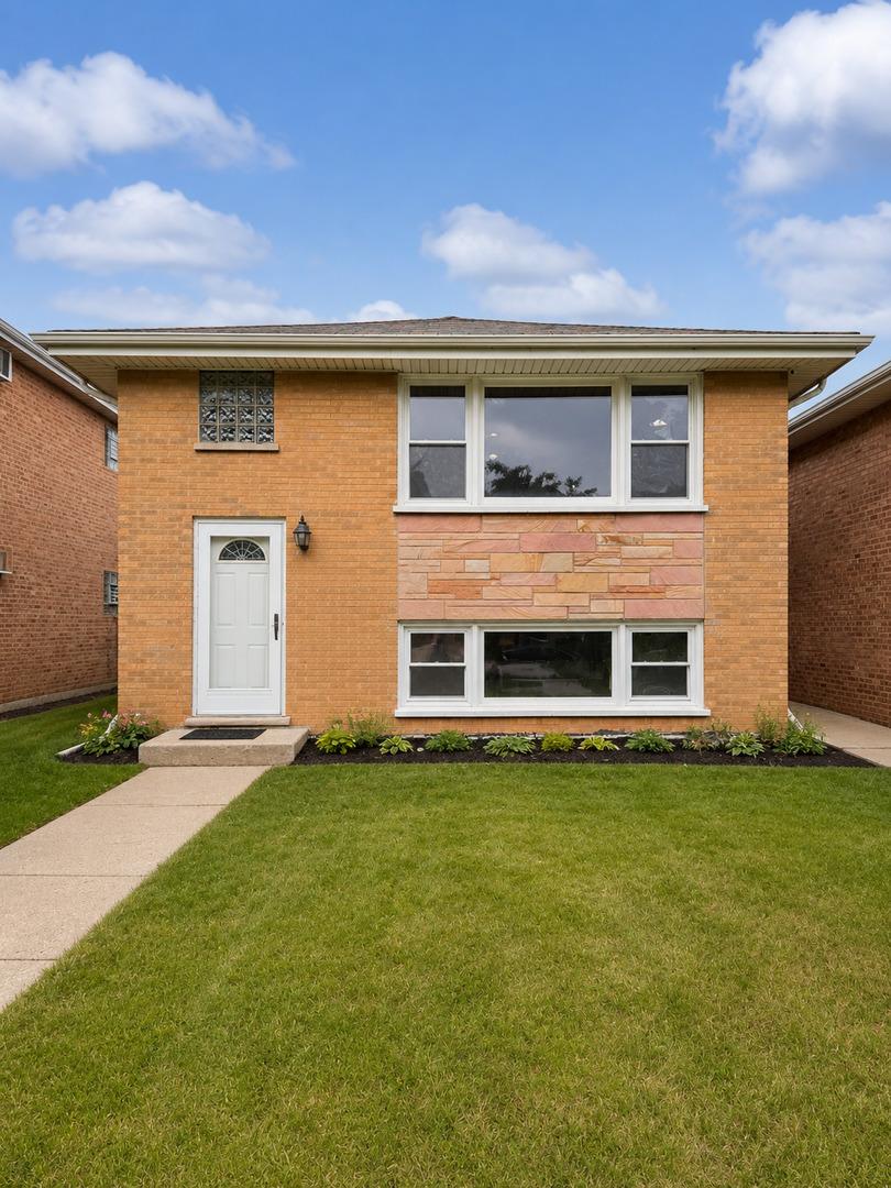 1551 N 43rd Ave., Stone Park, IL 60165