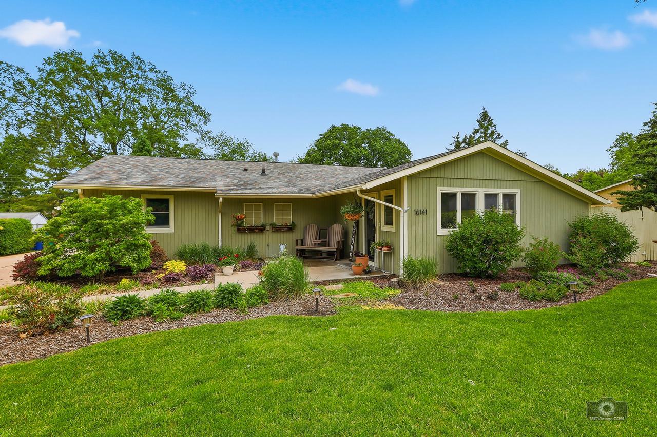 16141 Laurel Dr., Orland Park, IL 60462