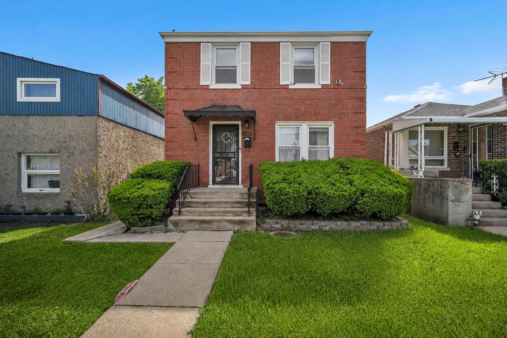 5123 S Avers Ave., Chicago, IL 60632