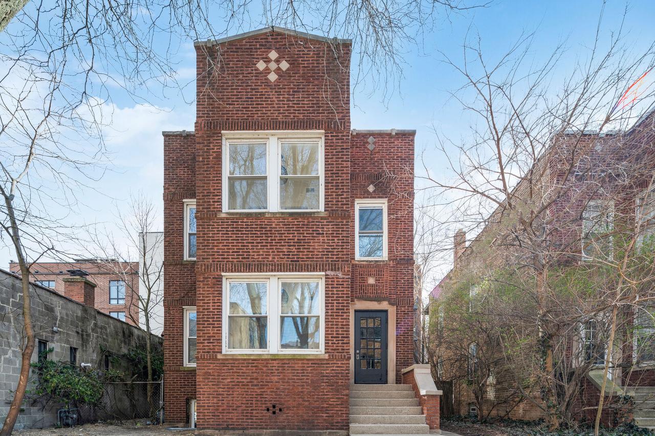 1928 Harrison St., Evanston, IL 60201