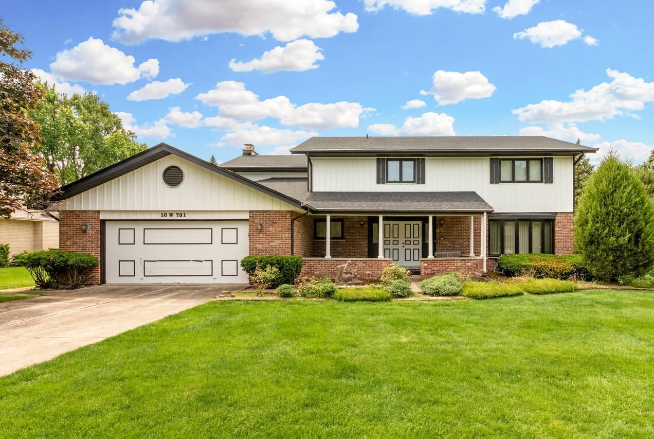 16W731 89th Pl., Willowbrook, IL 60527