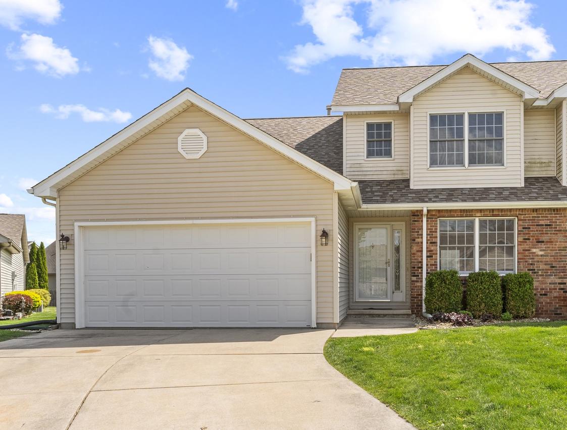 3806 Bristlecone Dr., Springfield, IL 62712