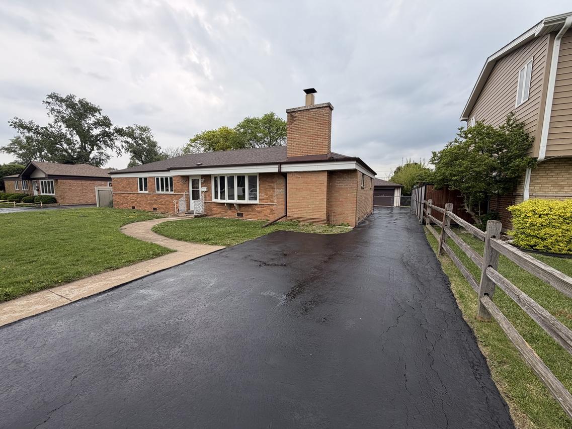 10809 Austin Ave., Chicago Ridge, IL 60415