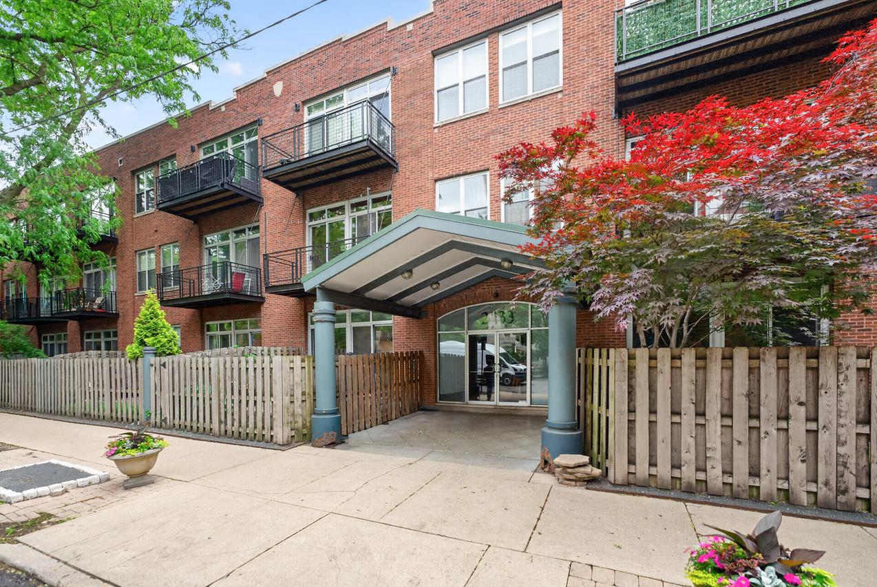 2333 W Saint Paul Ave. #300, Chicago, IL 60647