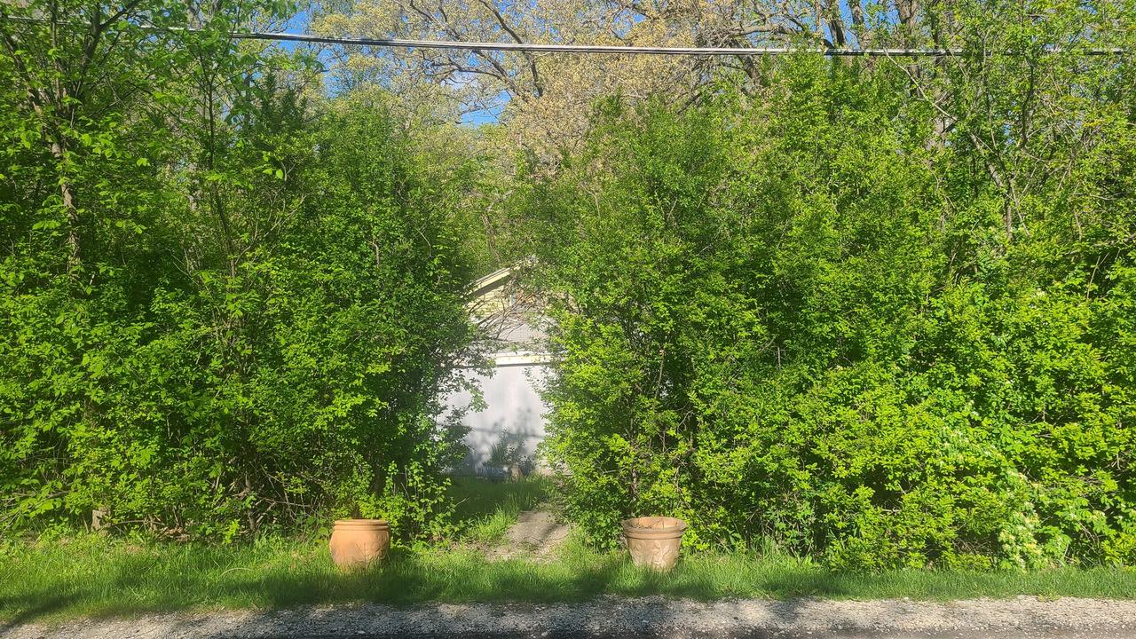 38950 N Hickory St., Lake Villa, IL 60046