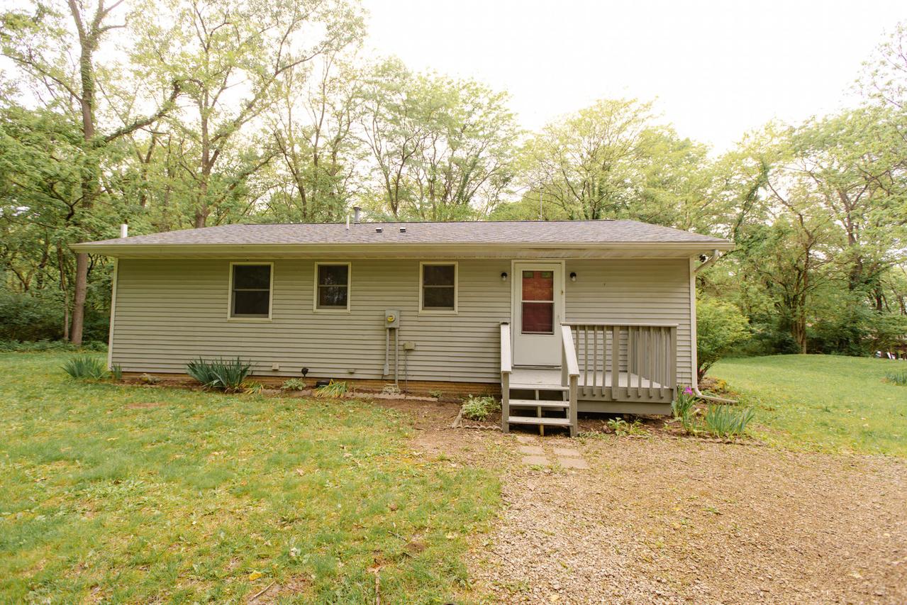 7 Magnolia Ct., Putnam, IL 61560