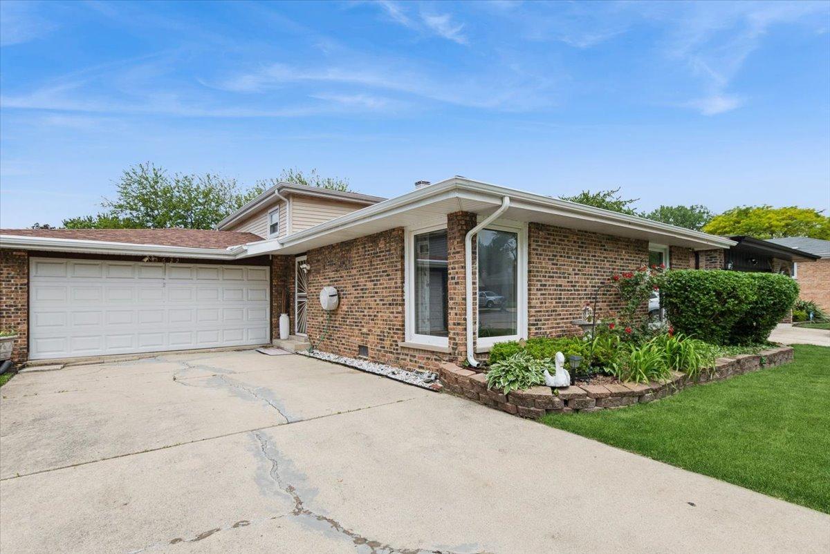15622 Madison Ave., Dolton, IL 60419